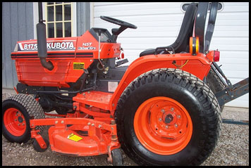 kubota b1750 USZCZELKA GŁOWICY